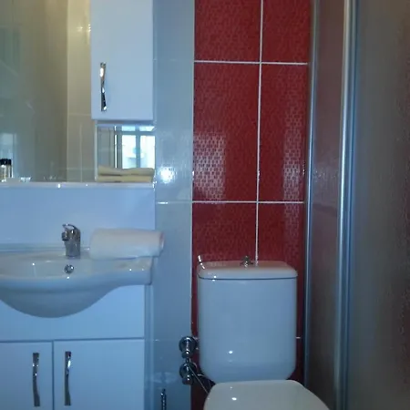 Roncalli Apartment *