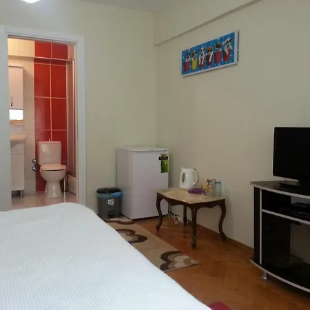 Roncalli Apartment *