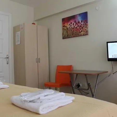 Roncalli Apartment Istanbul